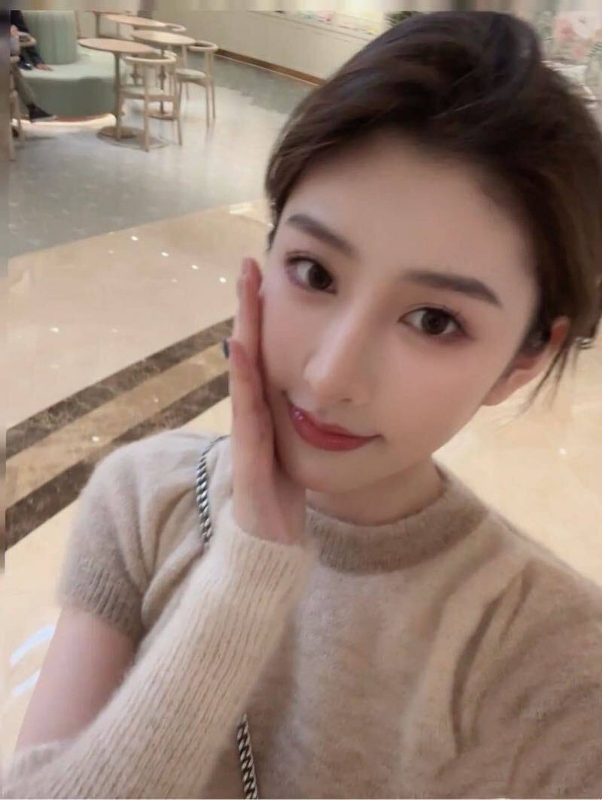 夏不夏的第一张照片--澳门女同性恋服务网